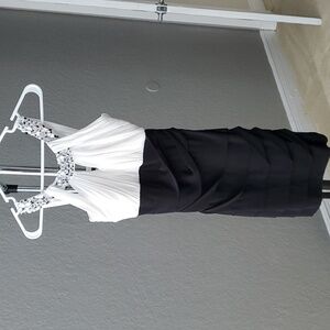 JUNIOR'S Dress Size XS